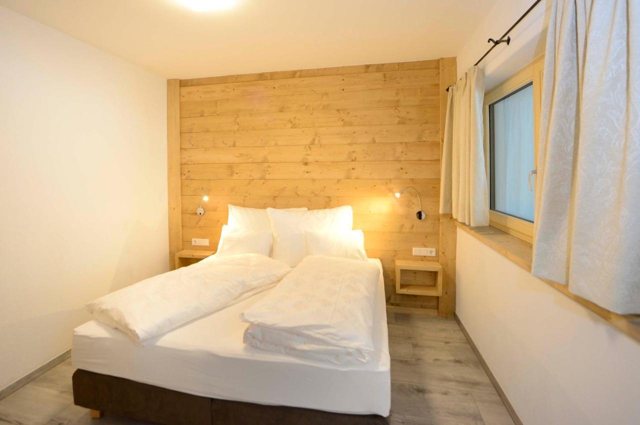 Birklstueberl Restaurant Und Appartement Seefeld in Tirol Eksteriør billede